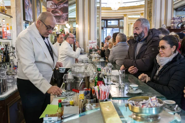 Naples Italy December 2017 Unidentified People Visiting Famous Italian Cafe — Stock Photo, Image