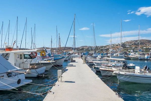 Parikia Grecia Giugno 2018 Porto Turistico Sull Isola Paros Grecia — Foto Stock