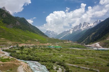 Sonamarg, Jammu and Kashmir devlet, Hindistan yakınındaki güzel dağ manzarası