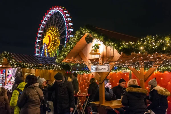 Berlín Německo Prosince 2017 Vánoční Trh Náměstí Alexanderplatz Berlíně — Stock fotografie