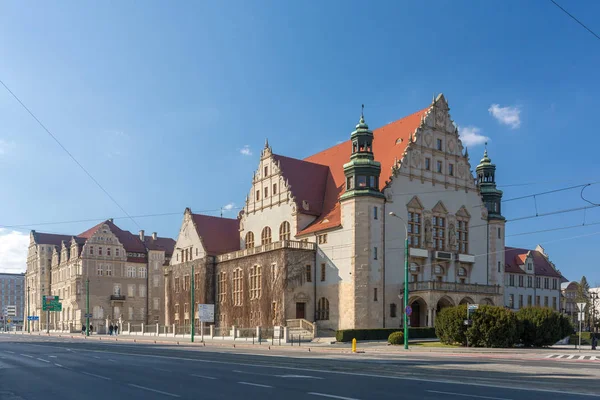 Poznan Lengyelország 2018 Április Épület Adam Mickiewicz Egyetem Poznan Lengyelország — Stock Fotó