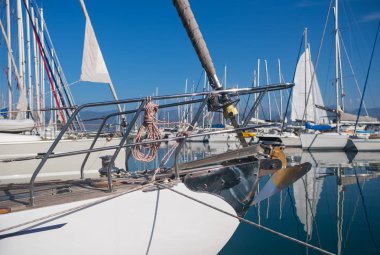 Modern yat Marina görünümünü kapat