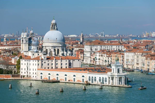 Vista para o mar de Santa Maria della Saudação em Veneza — Fotografia de Stock