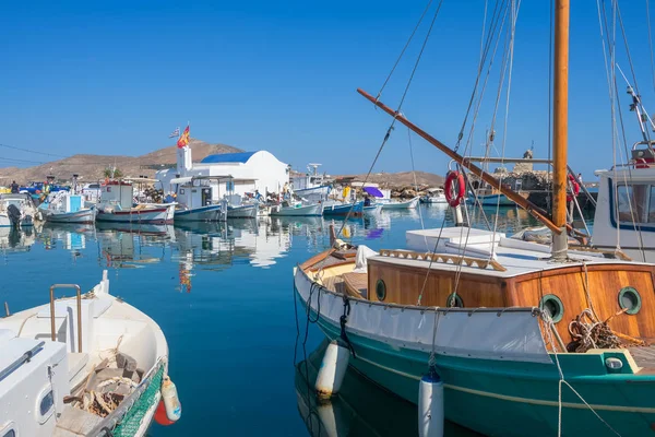 Barche Pesca Nel Porto Naoussa Isola Paros Cicladi Grecia — Foto Stock