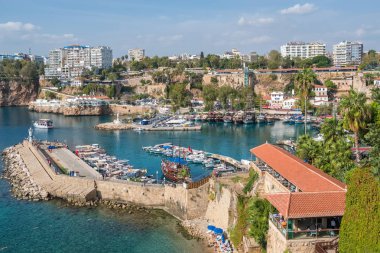 Antalya limanında Kaleiçi adlı eski şehir, Türkiye