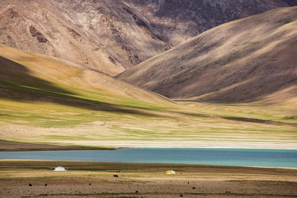 Gyönyörű táj Kiagar TSO-tó, Ladakh, India — Stock Fotó