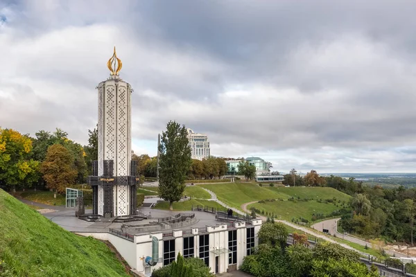Monumento às vítimas do Holodomor em Kiev, Ucrânia — Fotografia de Stock