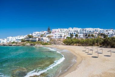 Paros adasında Naoussa Kumlu plaj, Kiklad