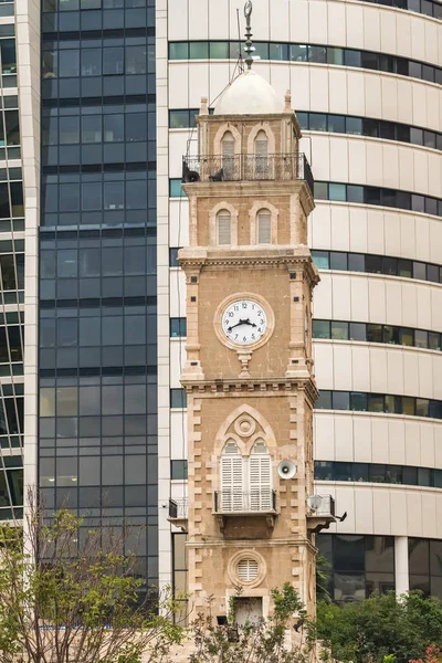 The clock tower is a part of the old Grand Mosque in Haifa — Stock Photo, Image