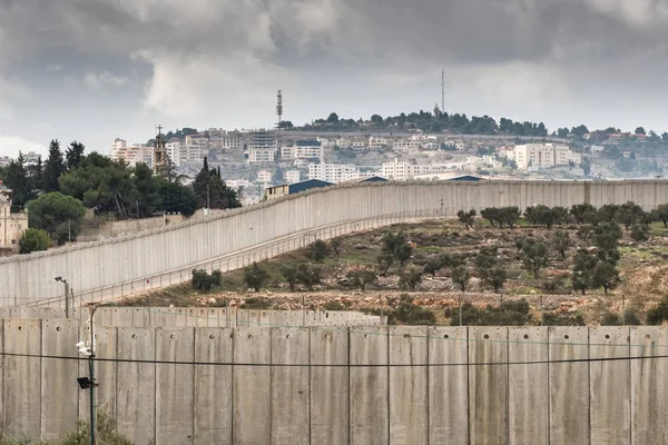 Scheidingsmuur tussen Israël en de Westelijke Jordaanoever — Stockfoto