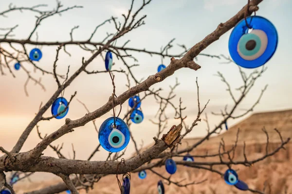 Groupe d'Amulette traditionnelle turque mauvais oeil - L'oeil bleu — Photo