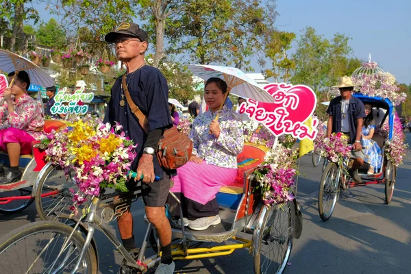 Yıldönümü Chiang Mai Çiçek Festivali 2017 açılış töreni. — Stok fotoğraf