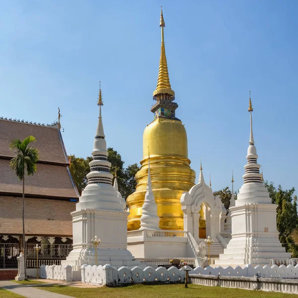 Храм Ват Суан Док в Чиангмае, Таиланд — стоковое фото