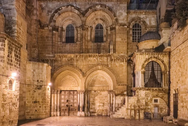 Façade de l'église du Saint-Sépulcre à Jérusalem, Israël — Photo