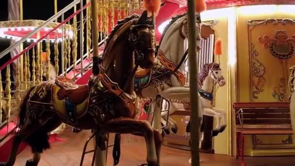 Vintage carousel horse in slow motion — Stock Video