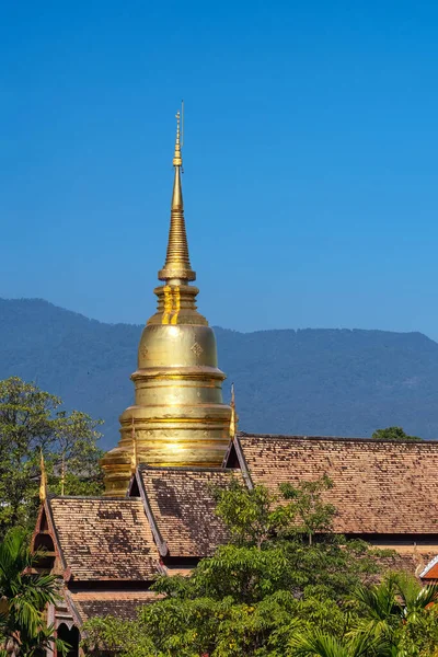 扫管笏 phra singh 庙在泰国清迈 — 图库照片