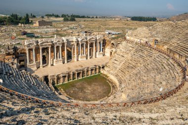Antik Hierapolis kentinde amfiteatr, Pamukkale, Türkiye.