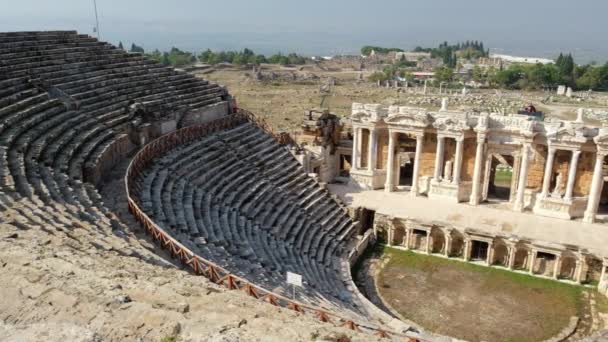 Anfiteatro na antiga cidade de Hierápolis, Pamukkale, Turquia. — Vídeo de Stock