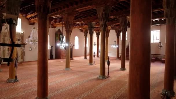 Interior dari Afyonkarahisar Ulu Cami Grand Mosque. — Stok Video