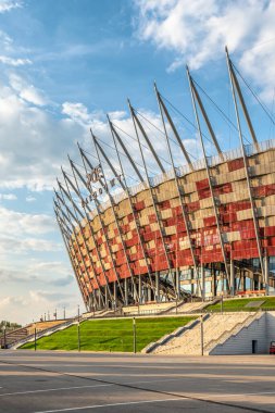Polonya 'da yaz aylarında Varşova Ulusal Stadyumu