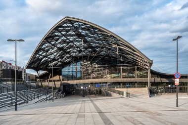 Lodz, Polonya 'daki Modern Tren İstasyonu Lodz Fabryczna