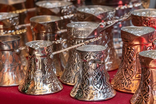 Traditional copper coffee pots cezve souvenirs from Sarajevo, BiH — Stock Photo, Image