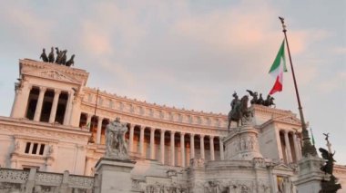 Anavatanın sunağı veya Monumento Nazionale a Vittorio Emanuele II Roma 'da