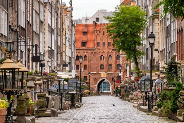 Empty Mariacka street in Gdansk old town at early morning, Poland — Stock Photo, Image