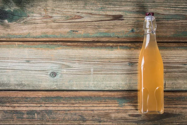 Conceito de bebida fermentada - estilo de vida saudável — Fotografia de Stock