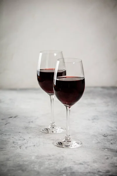 Composizione Del Vino Rosso Bicchieri Vino Rosso Bottiglia Vino Uva — Foto Stock