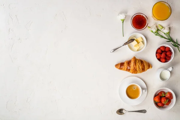 Kontinentales Frühstück von oben aufgenommen, flache Lage, Draufsicht — Stockfoto