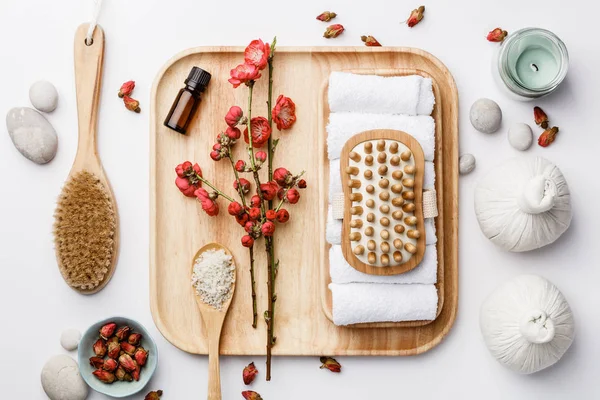 Concepto de tratamiento de spa, composición plana con cosmeti natural — Foto de Stock