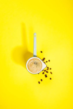 Kahve sarı arka plan, düz yatıyordu, en iyi görünümü üzerinde