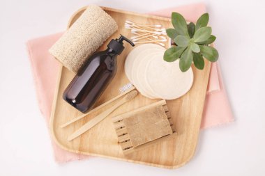 Sıfır atık. Çevre dostu banyo aksesuarları, düz uzanma