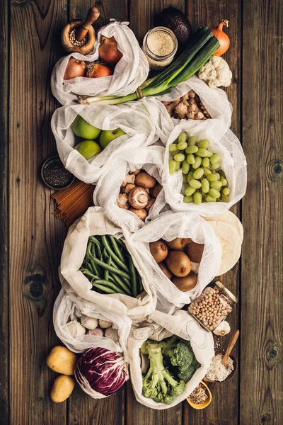 Eco friendly shopping alimentare o concetto di cucina Stile di vita libero di plastica — Foto Stock