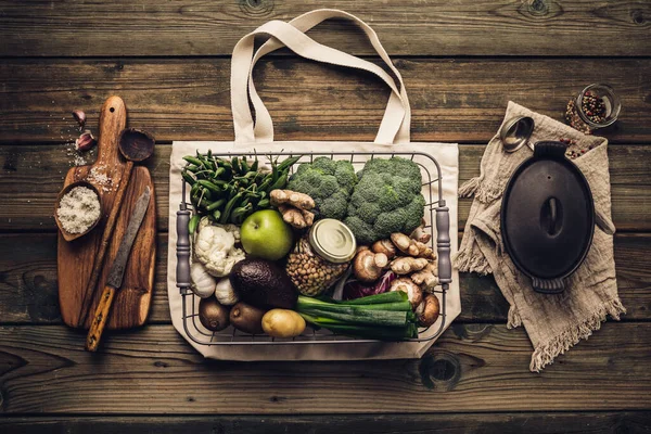 Zero waste Plastic free Vegan Vegetarian cooking flat lay — ストック写真