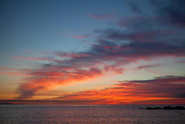 Barcelona sabah gündoğumu deniz