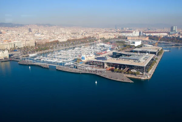 Funiculare Barselona Port Vell görünümünden
