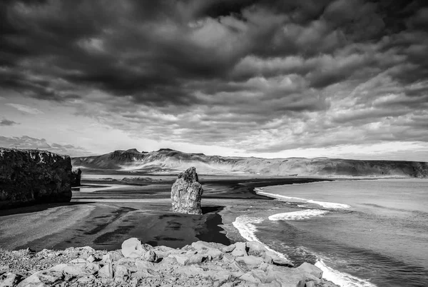 Vakkert Landskap Islandsk Natur Svart Hvitt Bilde – stockfoto