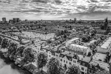 Utrecht city üstten. Siyah-beyaz fotoğraf.