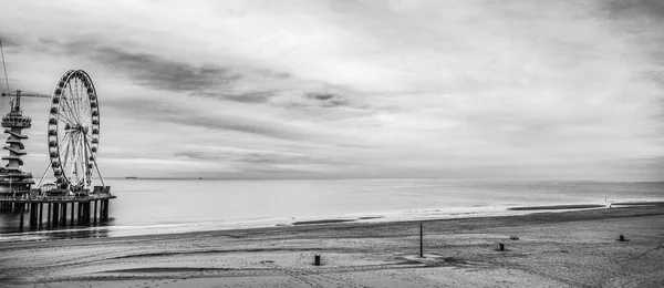 Scheveningen Pier Haag Svart Vitt Foto — Stockfoto