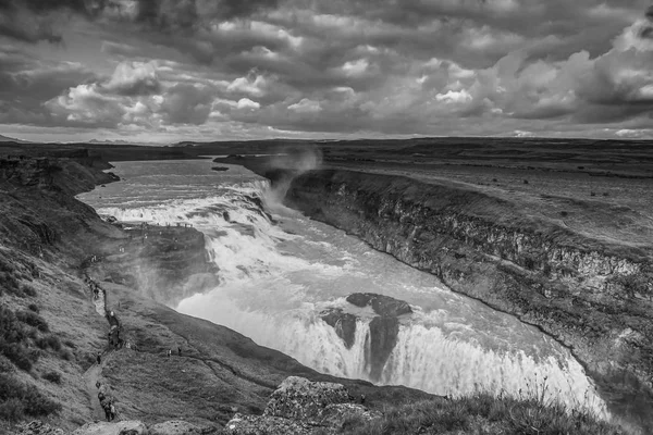 Schilderachtig Landschap Van Een Berg Waterval Zwart Wit Foto — Stockfoto