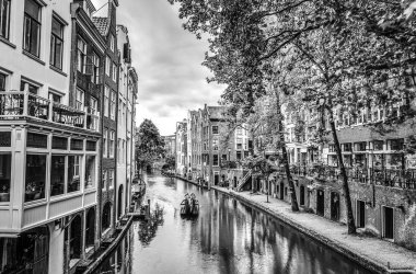 Kanallar ve Utrecht bentleri. Siyah-beyaz fotoğraf.
