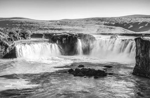 Pintoresco Paisaje Una Cascada Montaña Foto Blanco Negro — Foto de Stock