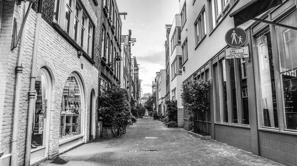 Straßen Und Gebäude Der Antiken Europäischen Stadt Utrecht Schwarz Weiß — Stockfoto