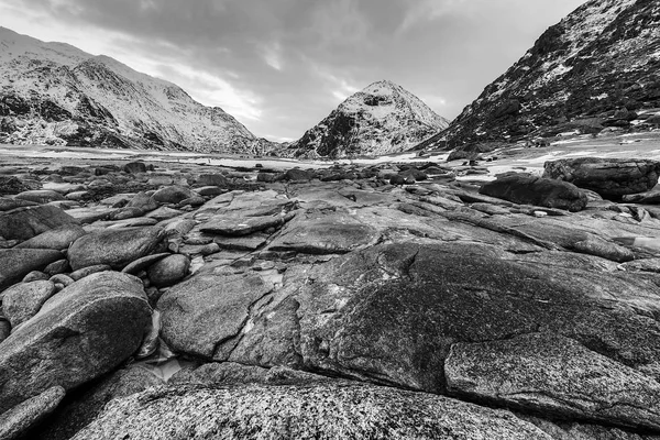 Mar Noruega Ilhas Lofoten Bela Noruega Paisagem Preto Branco — Fotografia de Stock