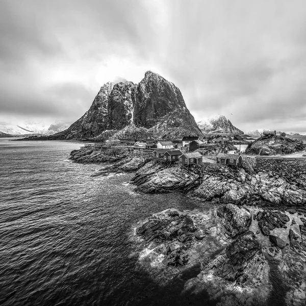 Traditionellt Fiske Bosättningar Lofoten Öarna Vackra Norge Svart Vitt Landskap — Stockfoto