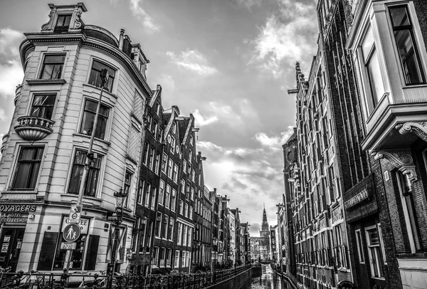 Amsterdam Países Bajos Diciembre 2016 Edificios Famosos Lugar Del Centro —  Fotos de Stock