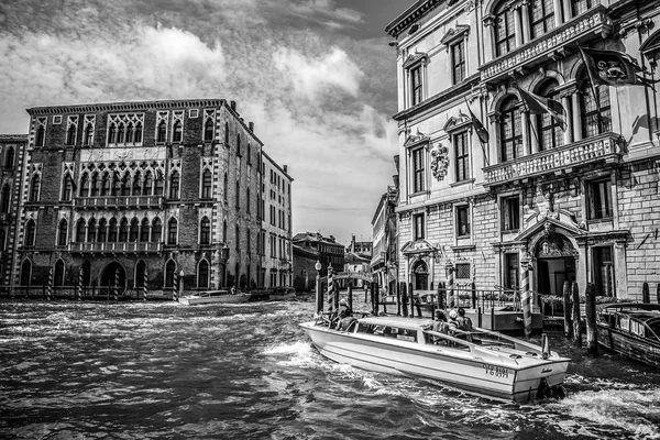 Venecia Italia Agosto 2016 Famosos Monumentos Arquitectónicos Fachadas Antiguos Edificios — Foto de Stock