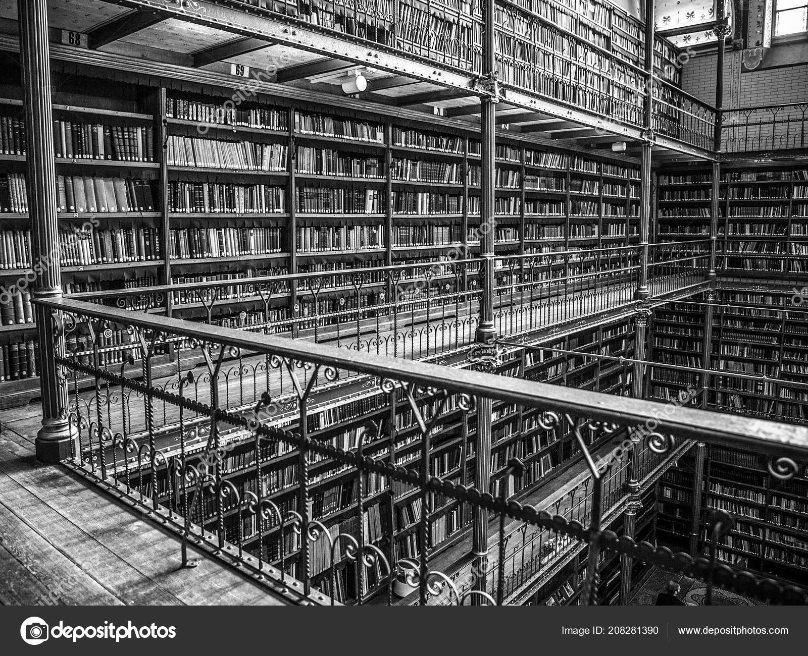 国立図書館における写真素材 ロイヤリティフリー国立図書館における画像 Depositphotos
